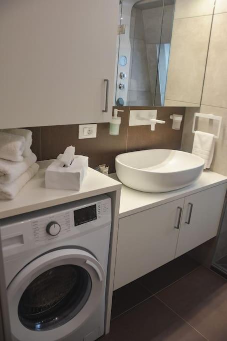 Moderne Ferienwohnung Meran Zewnętrze zdjęcie