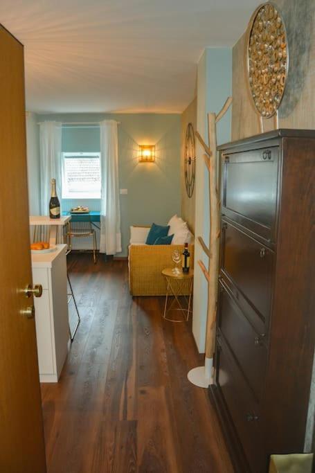 Moderne Ferienwohnung Meran Zewnętrze zdjęcie