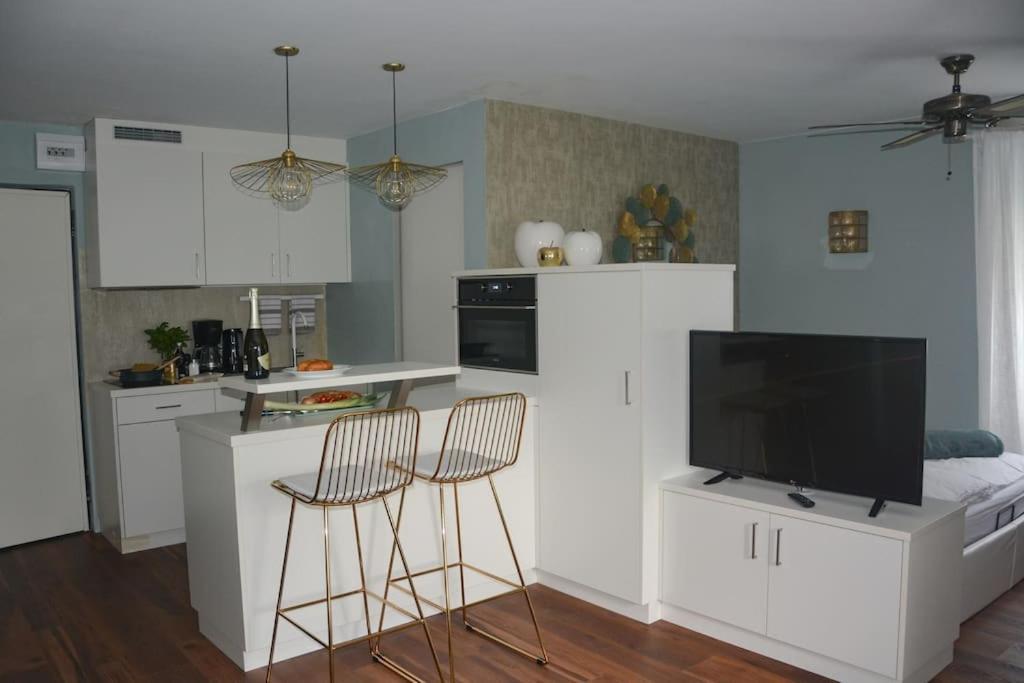 Moderne Ferienwohnung Meran Zewnętrze zdjęcie
